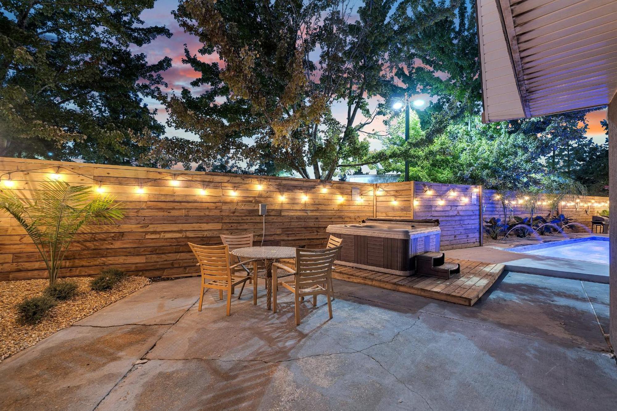 Sleeps 24-Spacious Suites Near Fq W Pool New Orleans Eksteriør billede